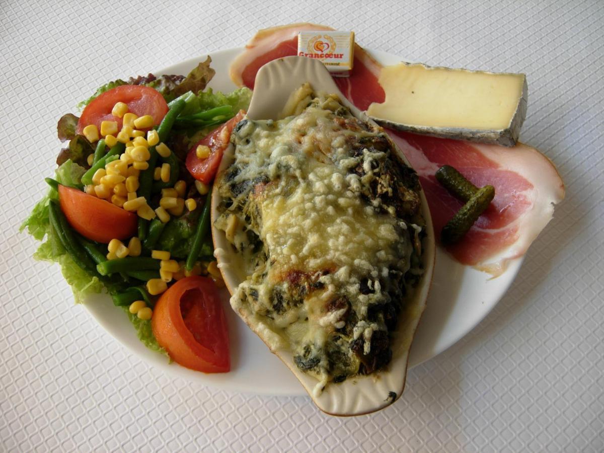 Hotel Restaurant Le Chamois 昂塞勒 外观 照片